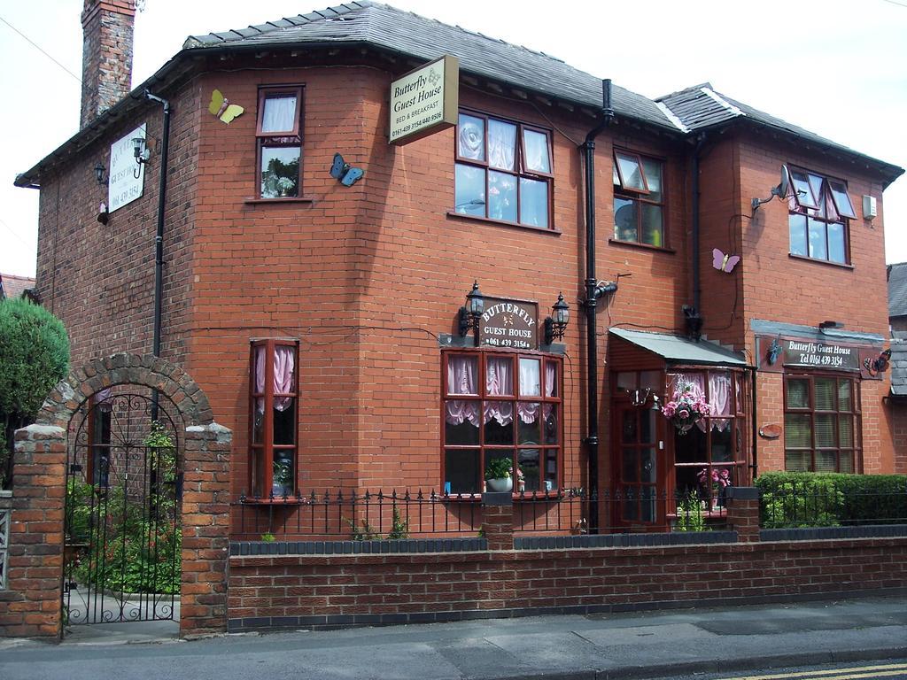 Butterfly Guest House Cheadle  Zewnętrze zdjęcie
